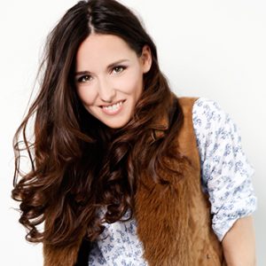 Beautyshot Modelshoot Setcardshooting Model Hamburg